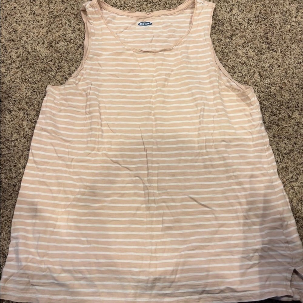 Old Navy Women’s Tank Top Size Large